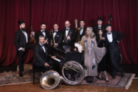 Squirrel Nut Zippers Christmas Caravan 2025